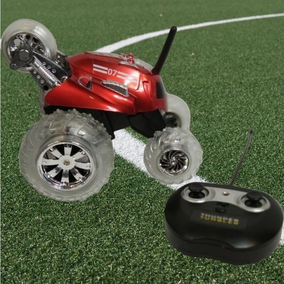 Blue Hat Radio Controlled Thunder Tumber Red 360 Degree Rally Car w/ LED Lights - Picture 9 of 16